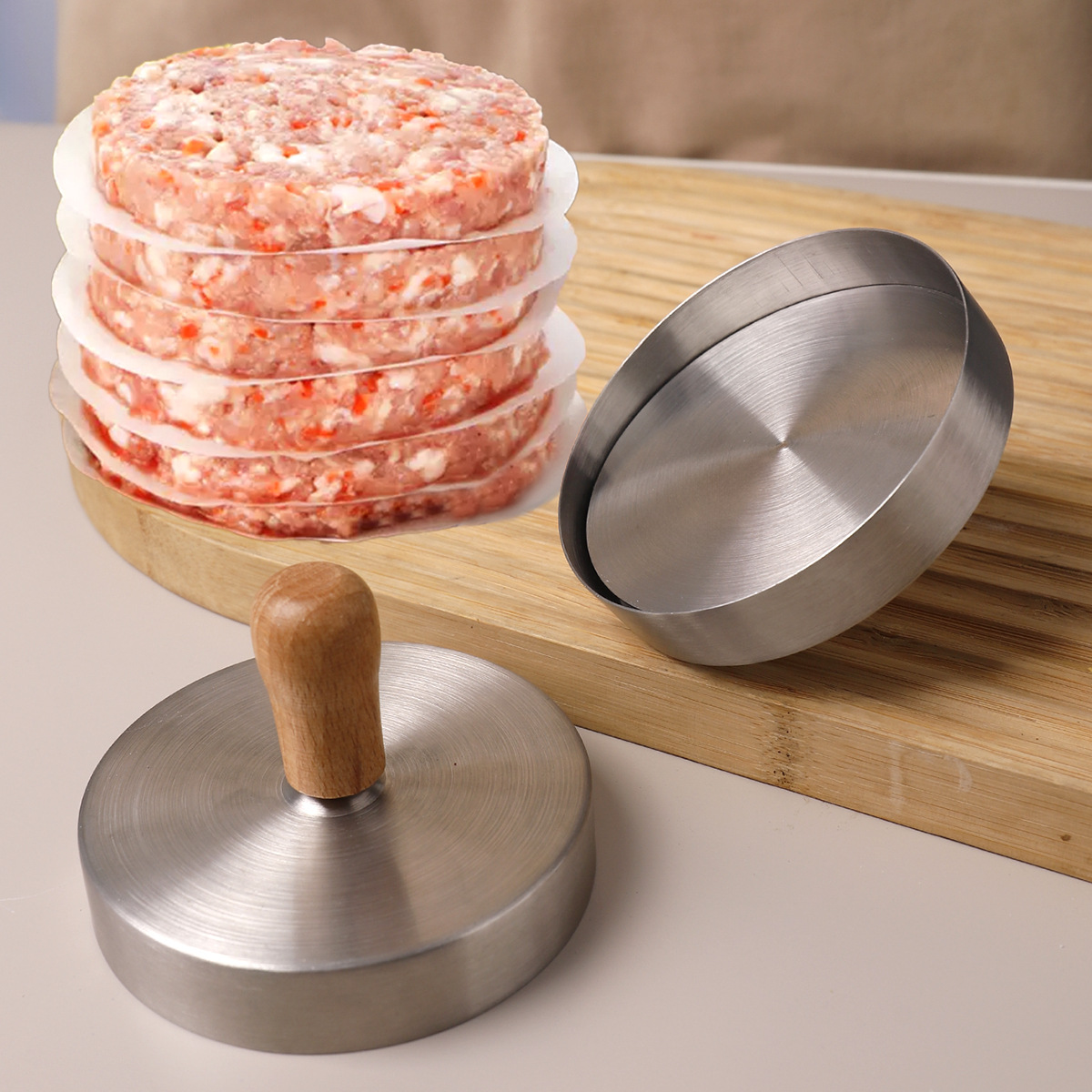 แม่พิมพ์สเตนเลสสำหรับทำเบอร์เก - Rice Ball Mold บทวิจารณ์และราคา